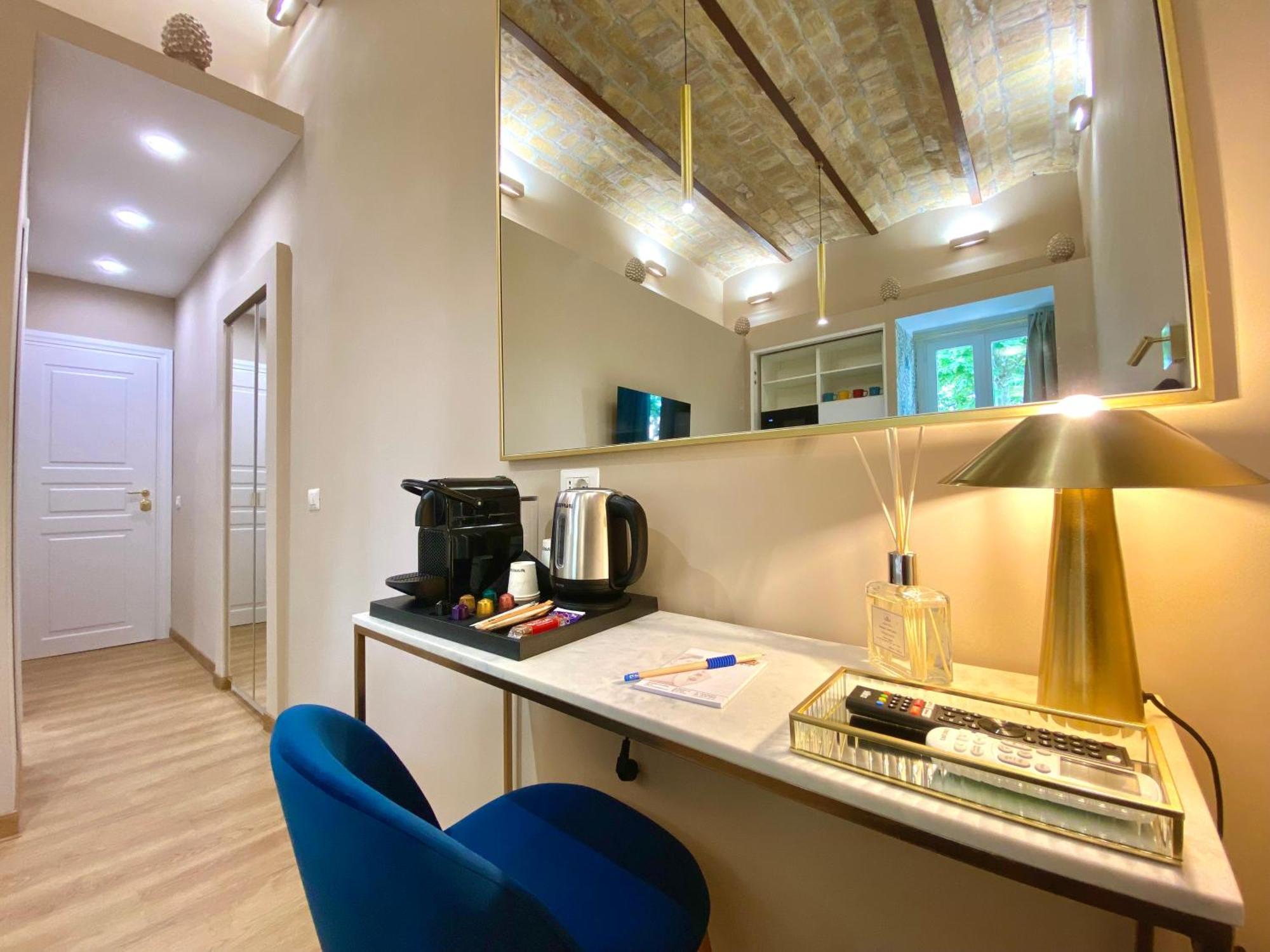 Queen Of Rome Luxury Rooms المظهر الخارجي الصورة