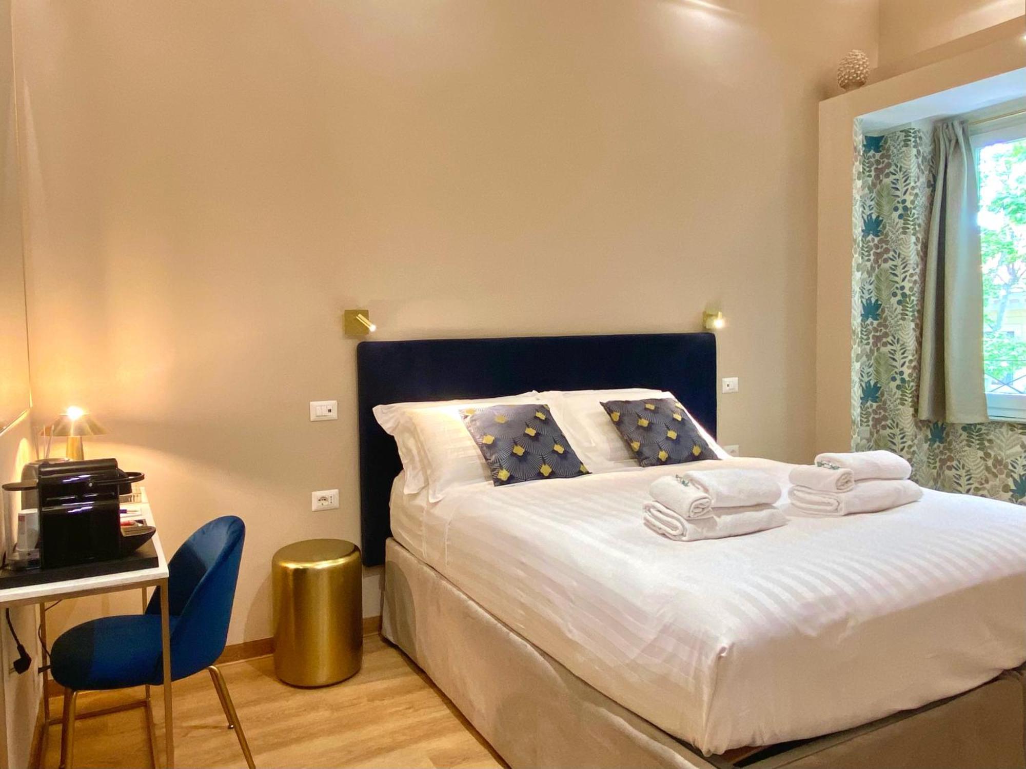 Queen Of Rome Luxury Rooms المظهر الخارجي الصورة