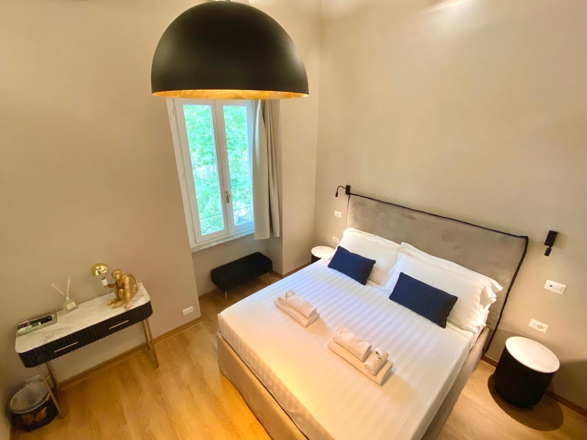 Queen Of Rome Luxury Rooms المظهر الخارجي الصورة