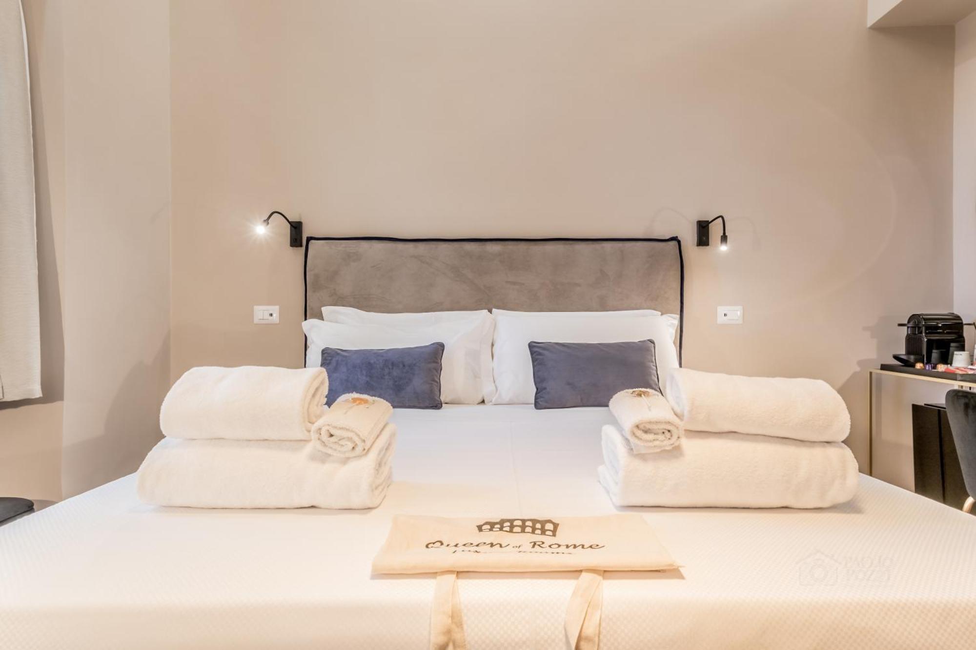 Queen Of Rome Luxury Rooms المظهر الخارجي الصورة