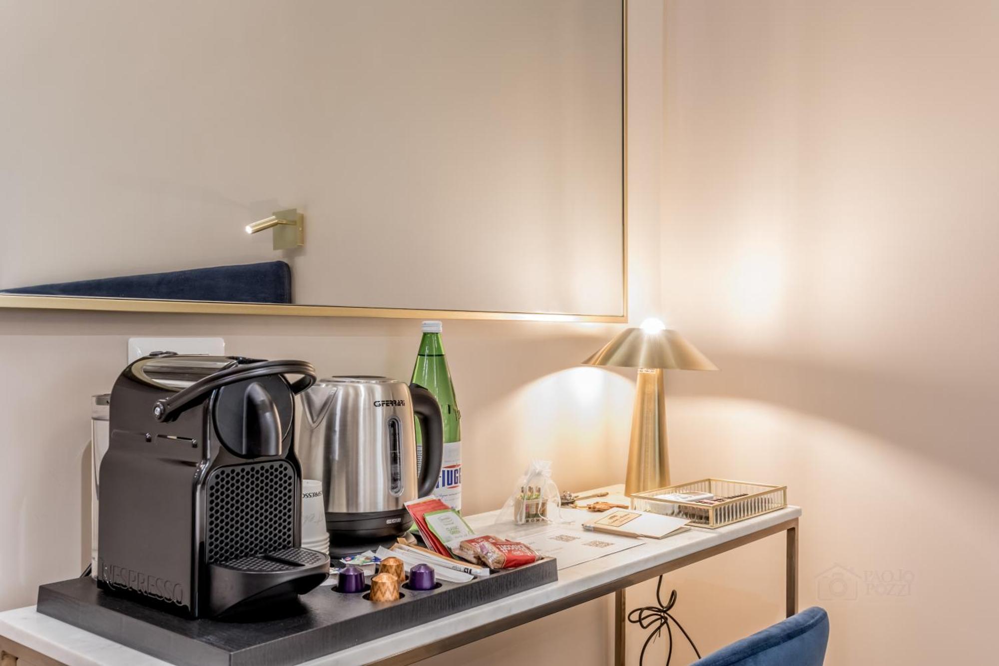 Queen Of Rome Luxury Rooms المظهر الخارجي الصورة