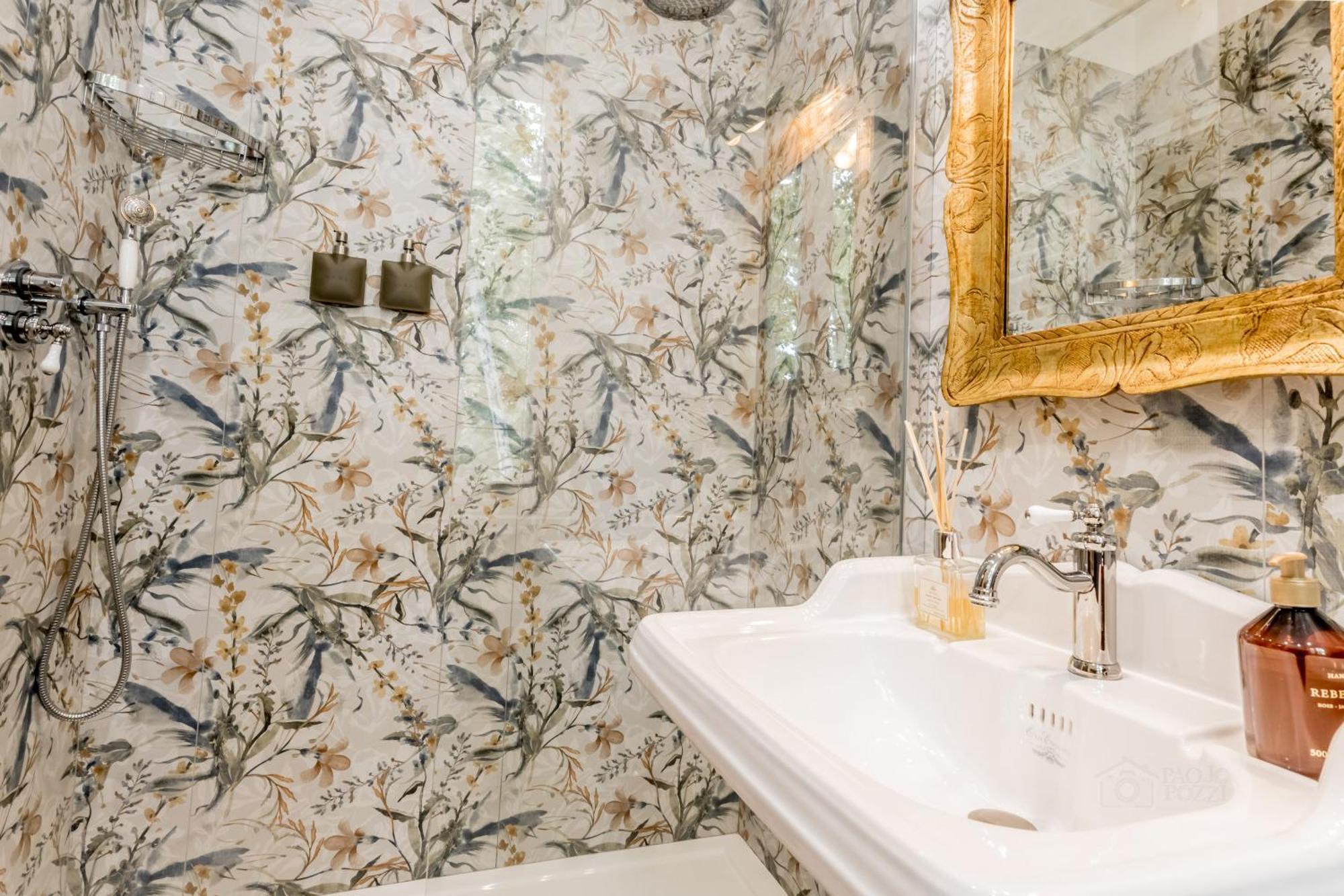 Queen Of Rome Luxury Rooms المظهر الخارجي الصورة